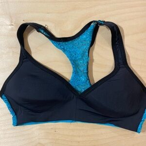 Material Girl Sports Bra Small (IC)